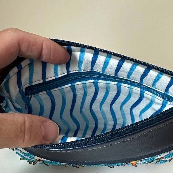 Blue and White airplane themed Wristlet - Picture 4 of 4